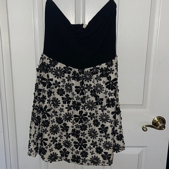 Floral summer strapless - Picture 1 of 2